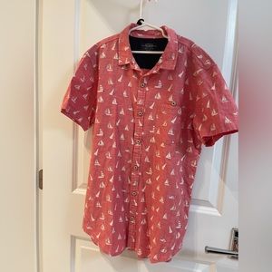 Collar shirt with boat logos